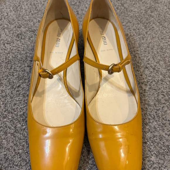 Miu Miu Patent Leather Pumps - Picture 9 of 9